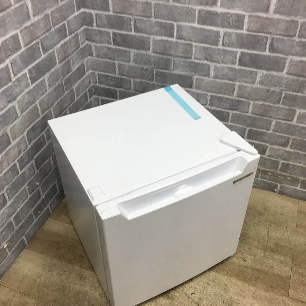 ヤマダセレクト・ヤマダ電機 冷蔵庫 1ドア 46L 右開き YRZ-C05H1 2023年製