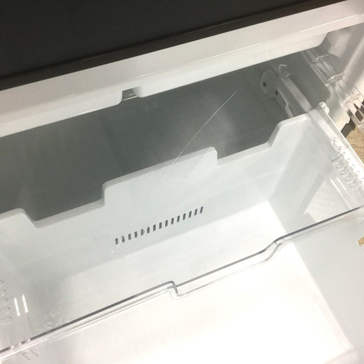 東芝 冷蔵庫 3ドア 326L VEGETA 2022年製 GR-T33SC(KZ) 右開き