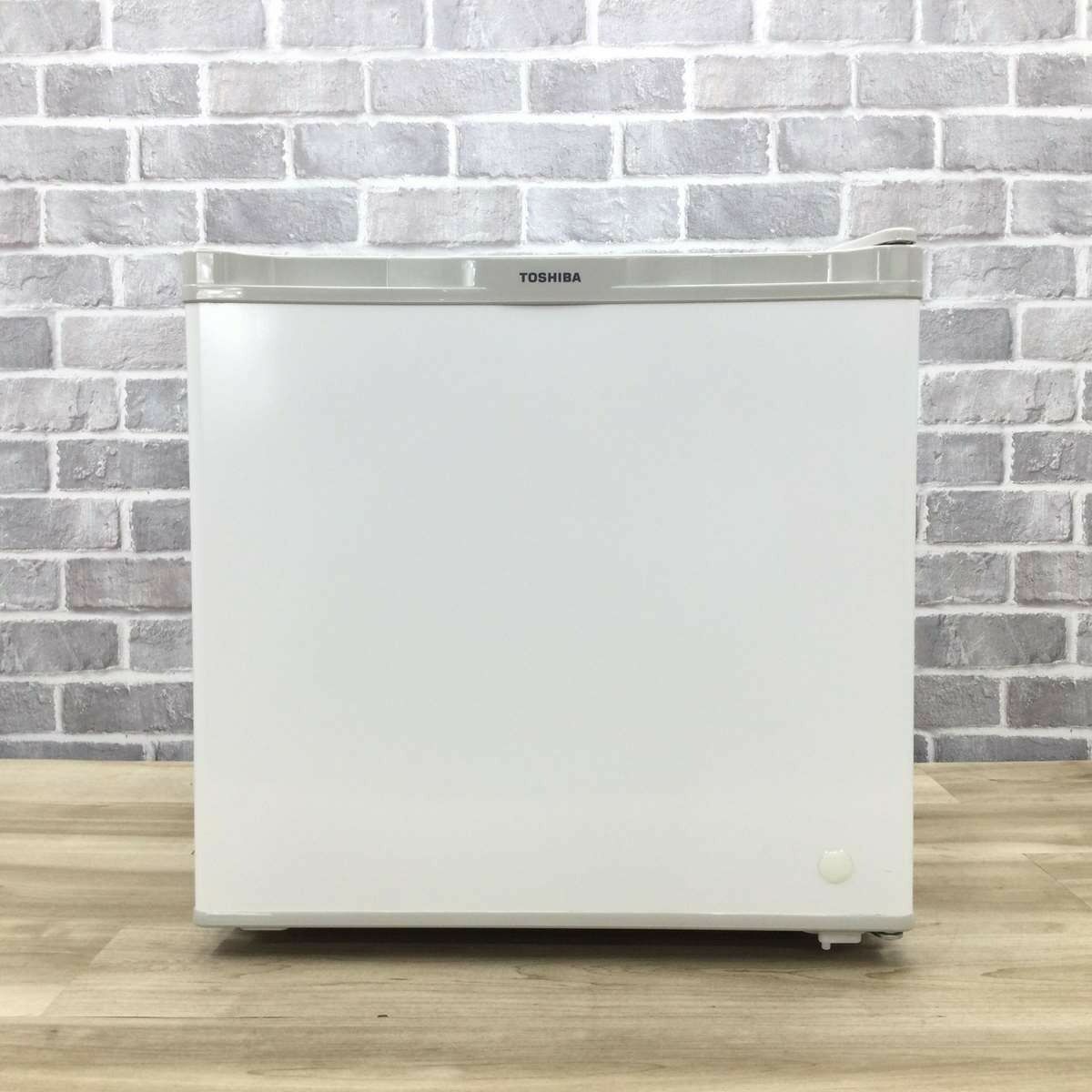 東芝 冷蔵庫 1ドア 27L 右開き GR-HB30GA-W 2018年製