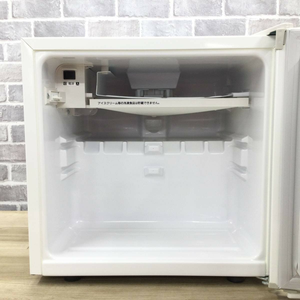 東芝 冷蔵庫 1ドア 27L 右開き GR-HB30GA-W 2018年製