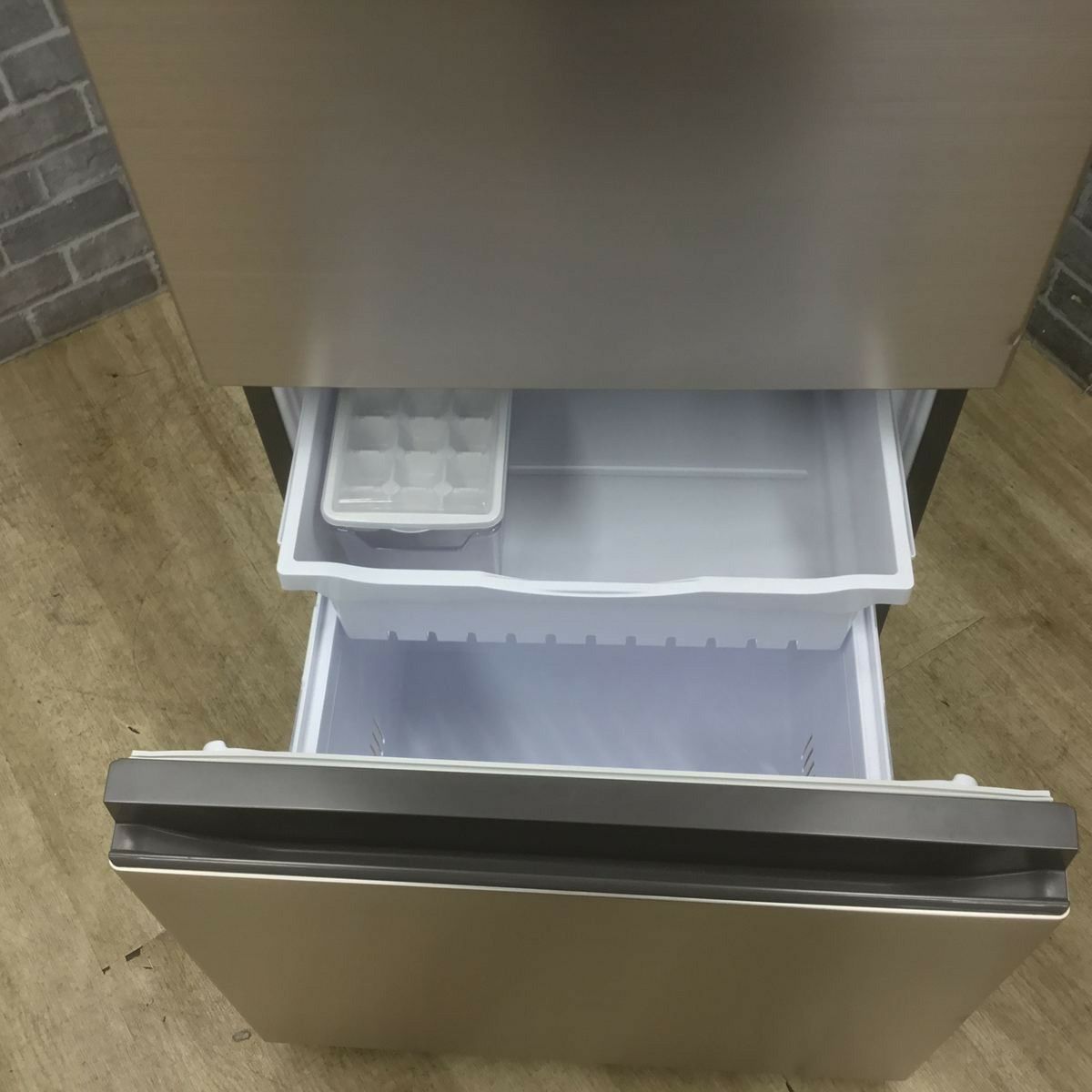 日立 冷蔵庫 3ドア 265L 右開き R-27RV(N) 2022年製