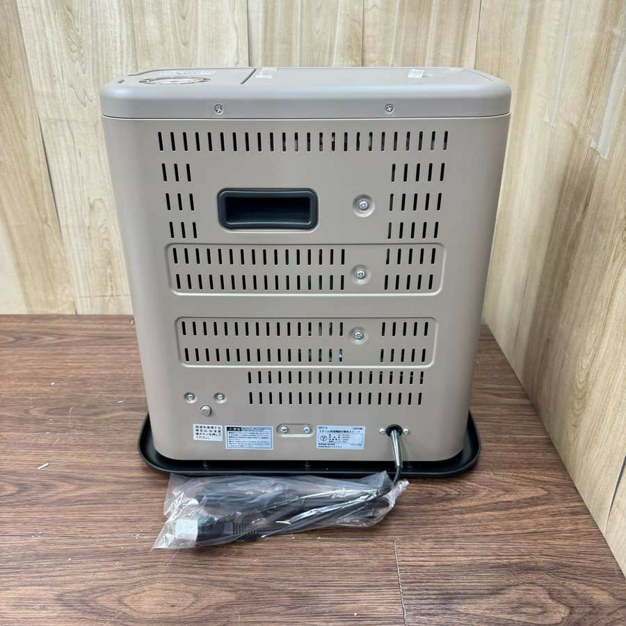 【新品】スチーム加湿機能付電気ストーブ 1000W QS213-BG 2022年式