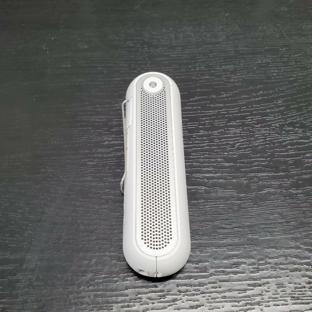 【未使用品】 パーソナル空間除菌脱臭機 KL-P01 2021年式