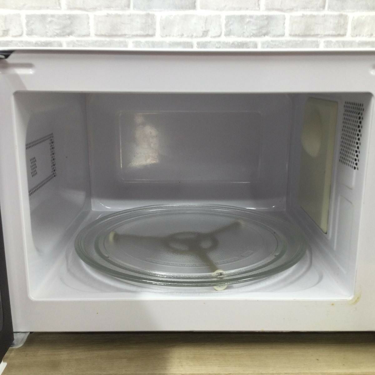 東芝 電子レンジ 700W 17L 50hz 東日本専用 ホワイト MFM-S17A-50HZ(W) 2019年製