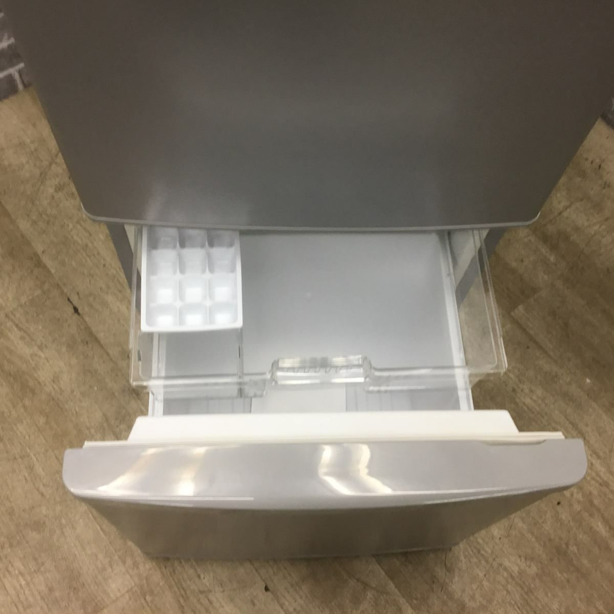 パナソニック 冷蔵庫 2ドア 138L 右開き シルバー NR-B149W-S 2017年製