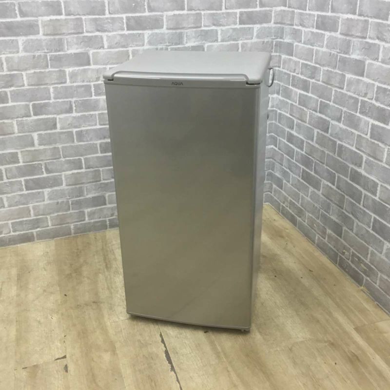 アクア 冷蔵庫 1ドア 75L 右開き シルバー AQR-8G 2021年製