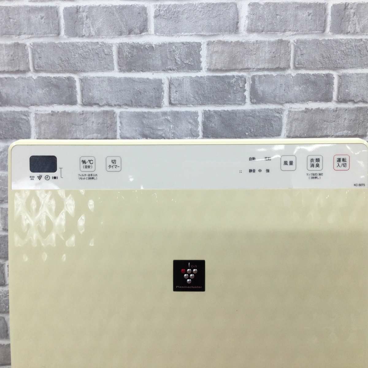 シャープ 加湿空気清浄機 ファン式 14畳 ホワイト KC-30T5-W 2017年製