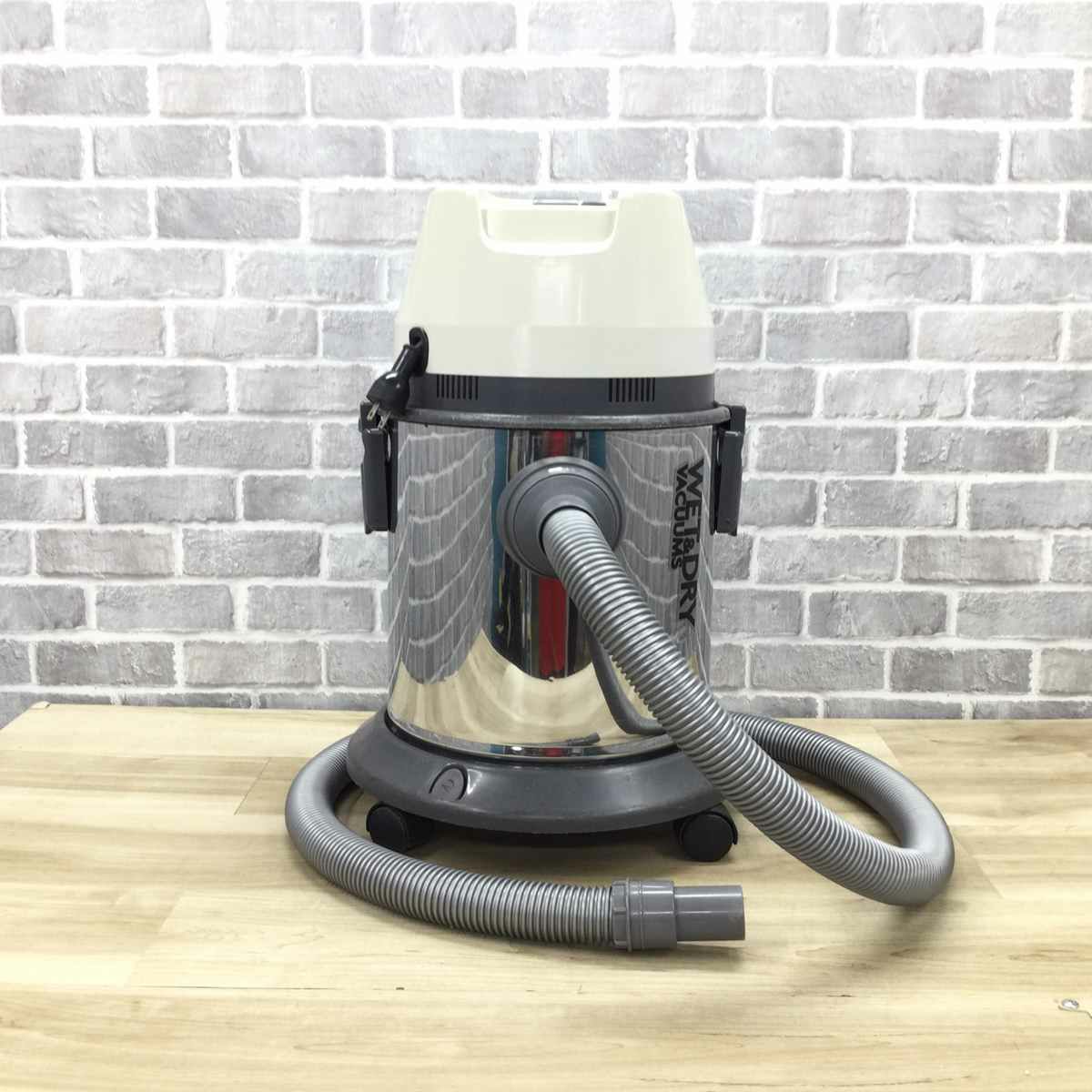 藤原産業 乾湿両用掃除機 20L SVC-200SCL-NP