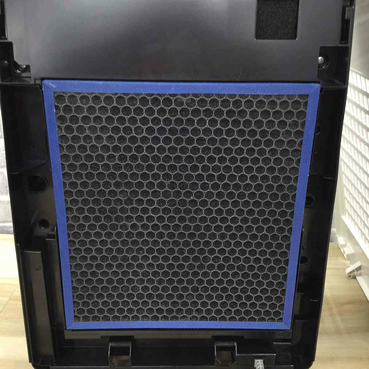 シャープ 加湿空気清浄機 ファン式 14畳 ホワイト KC-30T6-W 2020年製