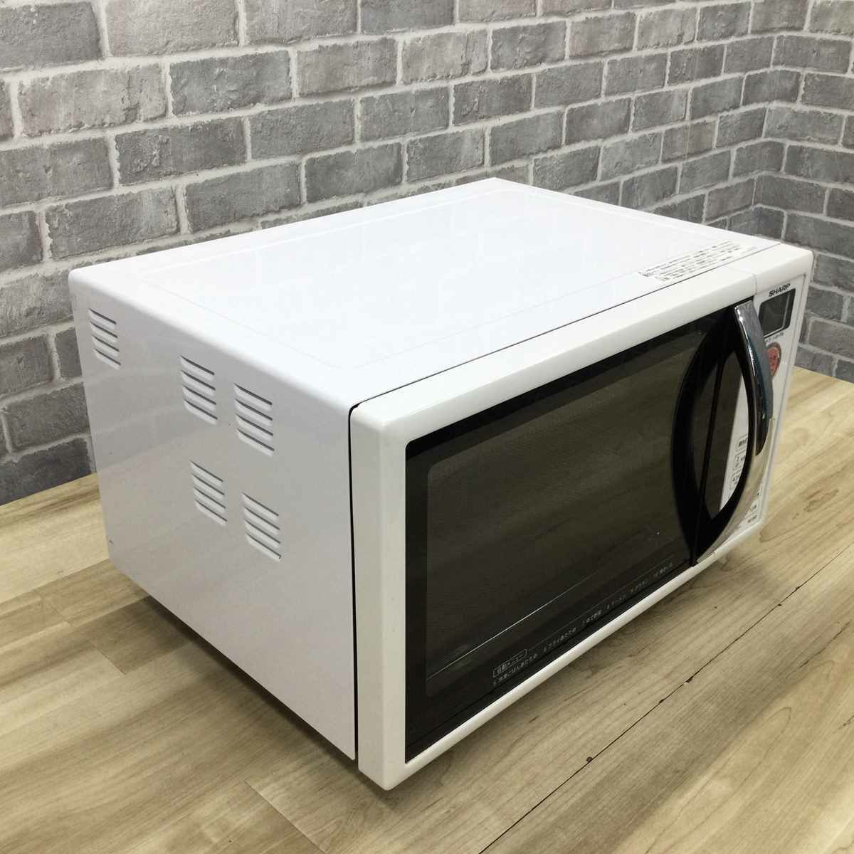シャープ オーブンレンジ 500W 15L ホワイト RE-S5D-W 2016年製