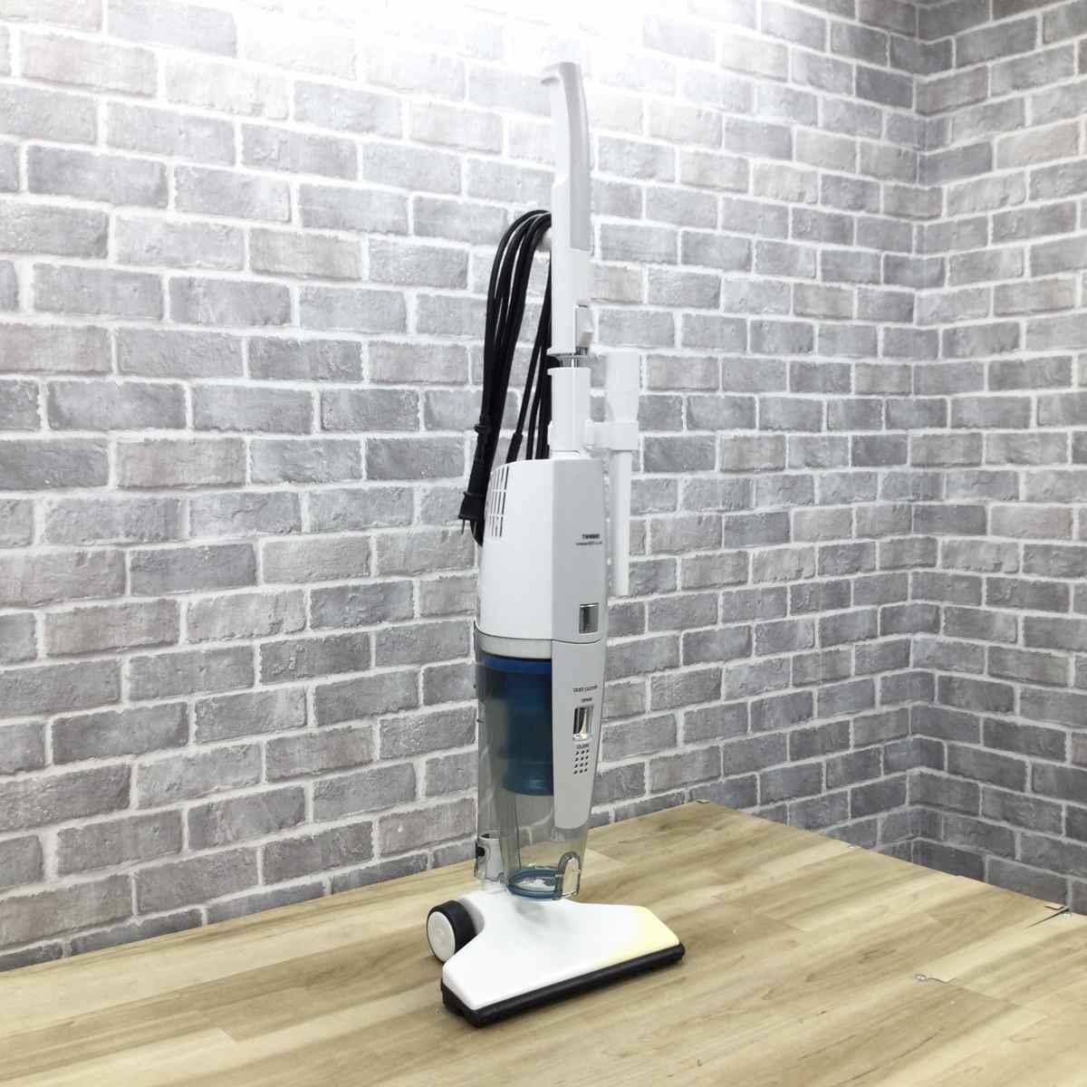 ツインバード スティッククリーナー 220W ホワイト TC-EA36 2018年製