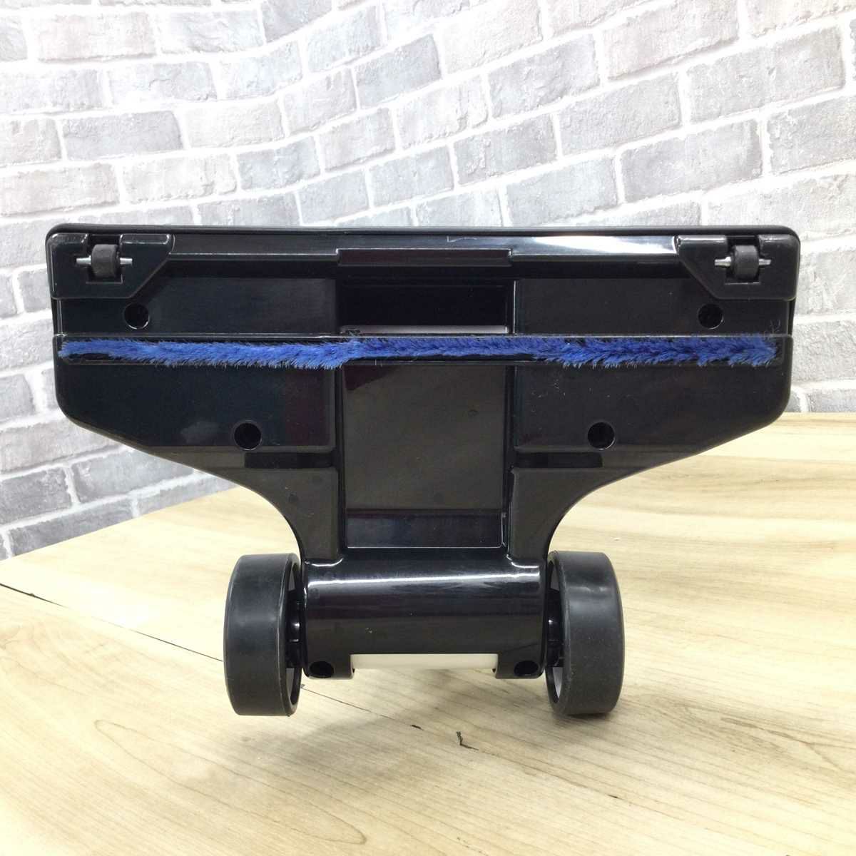 ツインバード スティッククリーナー 220W ホワイト TC-EA36 2018年製