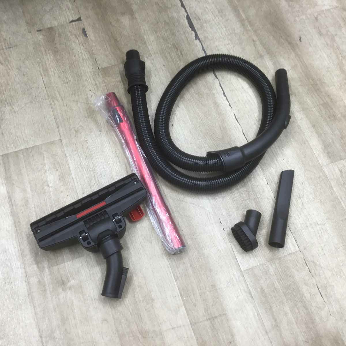 【新古品】  掃除機 サイクロン式 レッド B12 2023年製