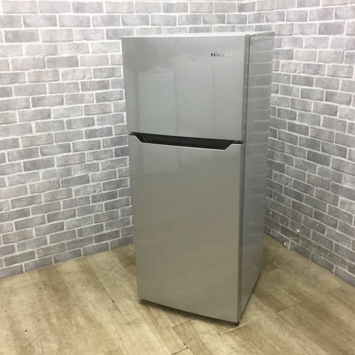 ハイセンス 冷蔵庫 2ドア 120L シルバー HR-B12AS 2019年製