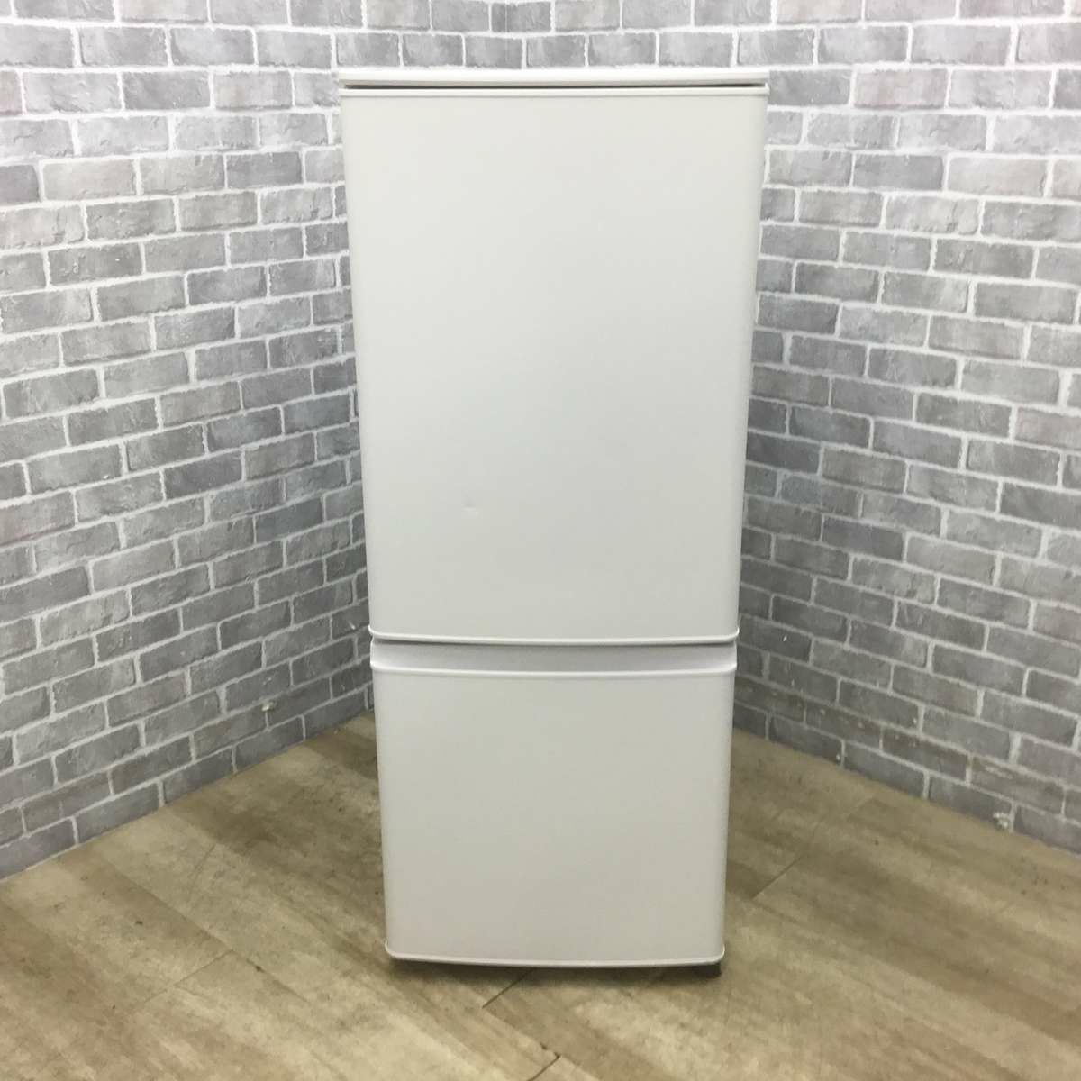 三菱電機 冷蔵庫 2ドア 146L 右開き  ホワイト MR-P15G-W 2021年製