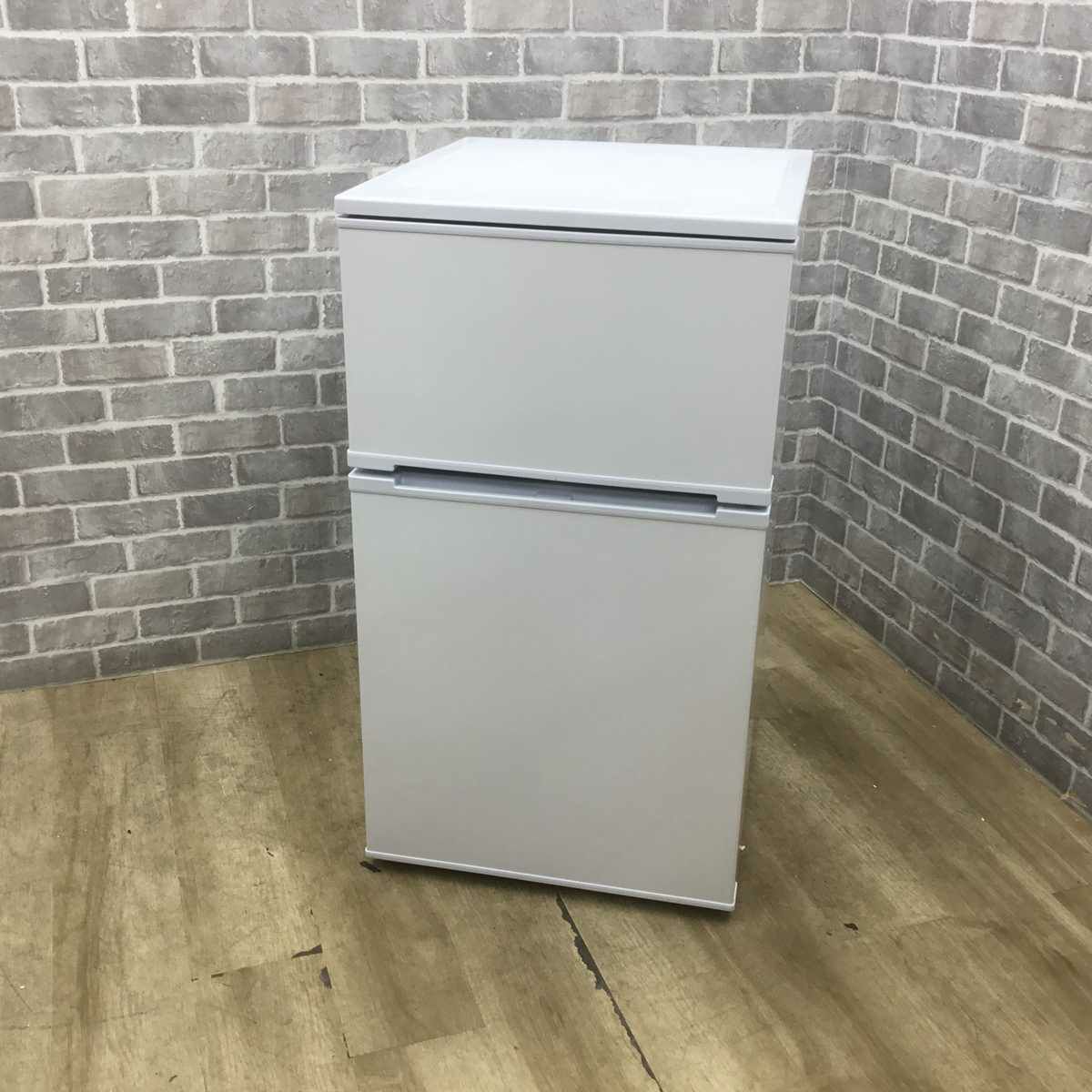 アビテラックス 冷蔵庫 2ドア 90L 右開き ホワイト AR-951 2024年製