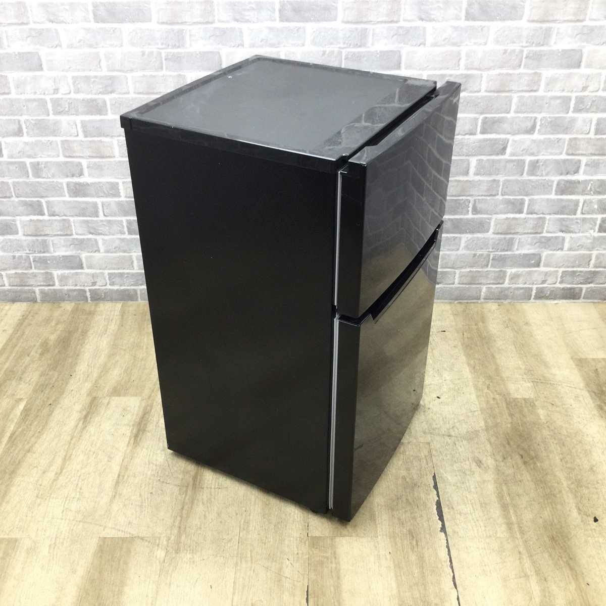 ヤマダ電機 REFAGE 冷蔵庫 2ドア 87L 右開き ブラック YRZC09LK 2023年