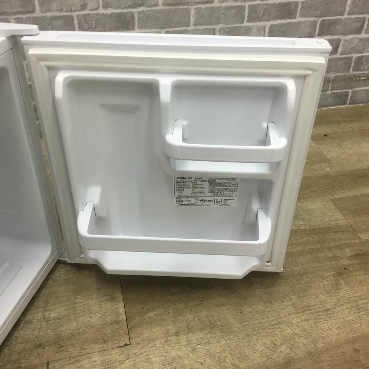 アビテラックス 冷蔵庫 1ドア 45L 右開き ホワイト AR-49 2023年製
