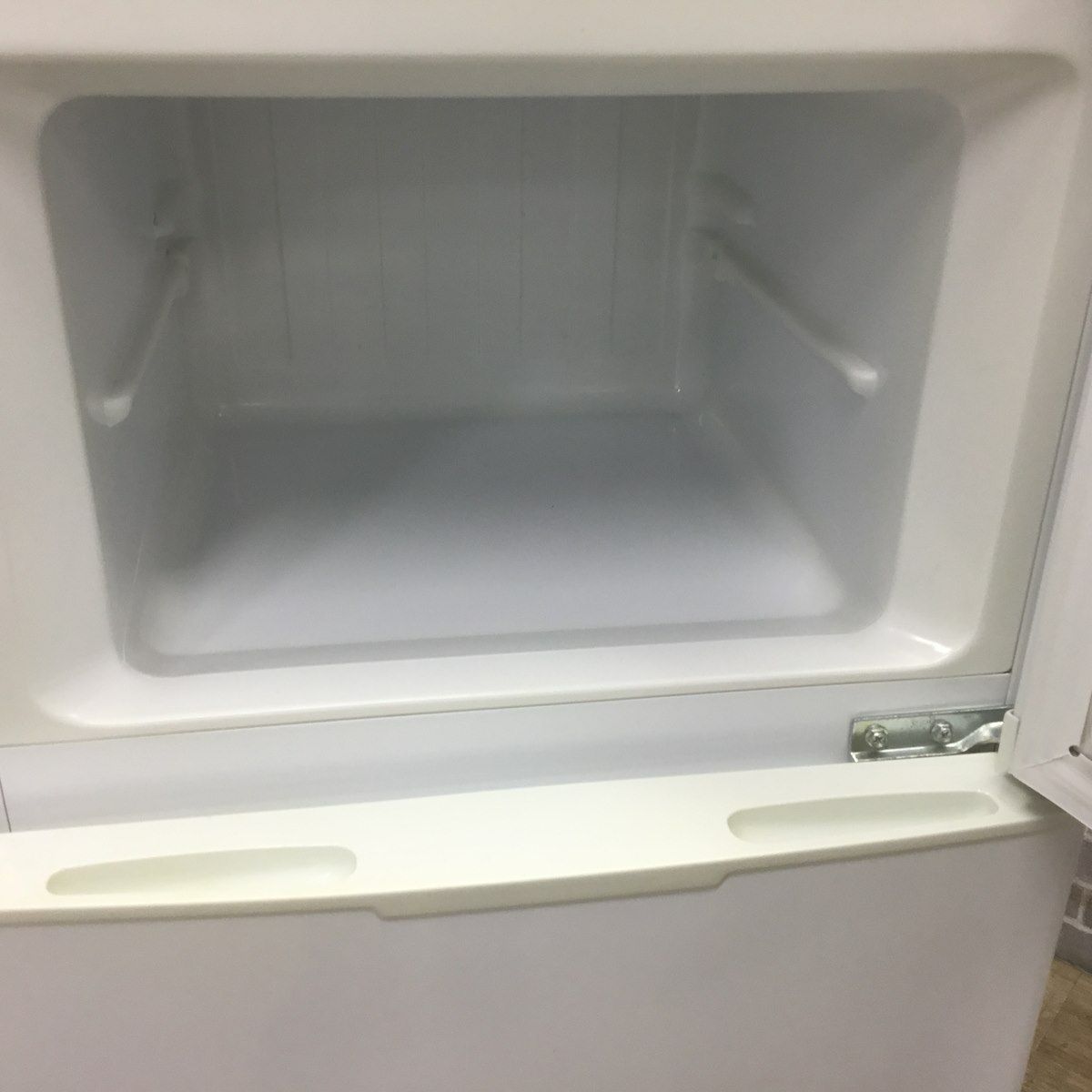 アイリスオーヤマ 冷蔵庫 2ドア 118L 右開き ホワイト AF118-W 2018年製