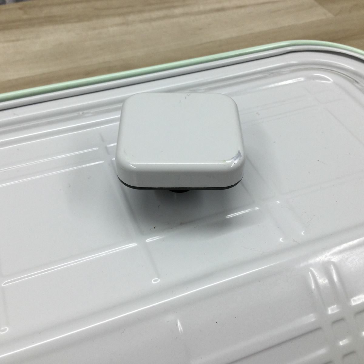 ホットプレート1200W レトログリーン AHP-202 2023年製