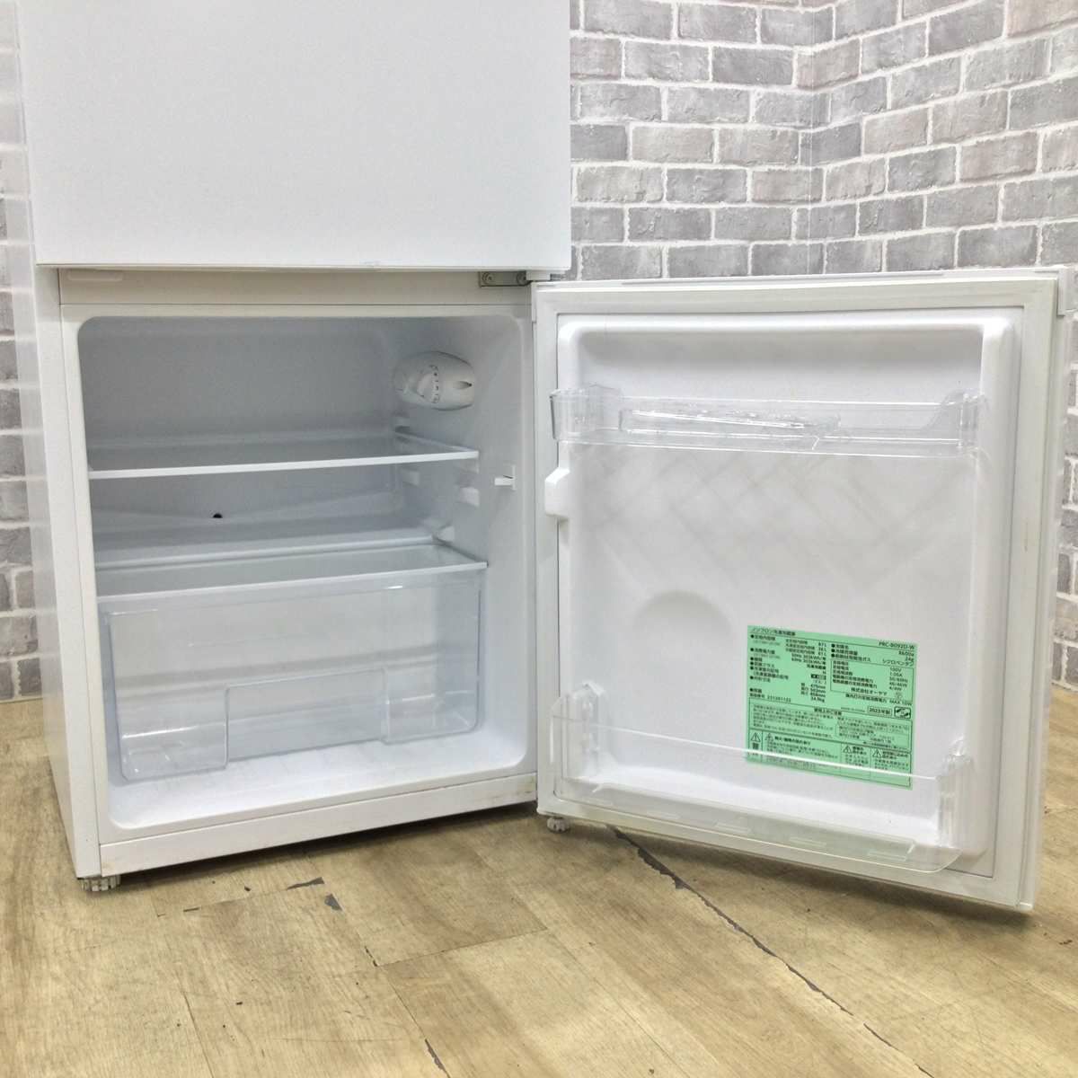 アイリスオーヤマ 冷蔵庫 2ドア 87L 右開き ホワイト PRC-B092D 2023年製