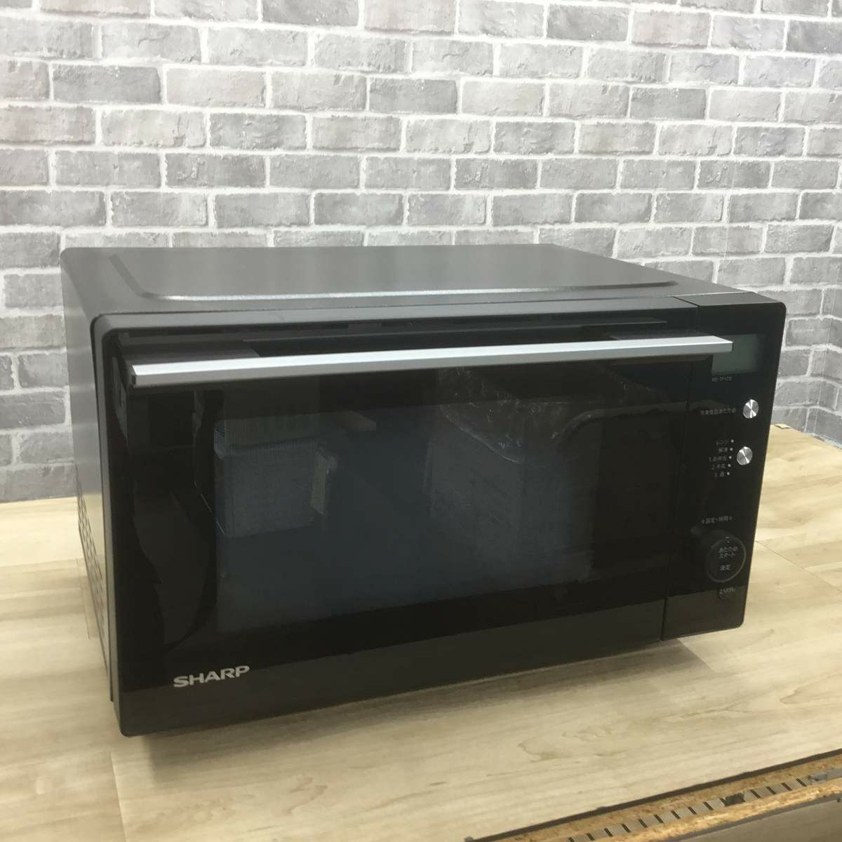シャープ 電子レンジ 500W 18L フラット ブラック RE-TF17S-B 2019年製