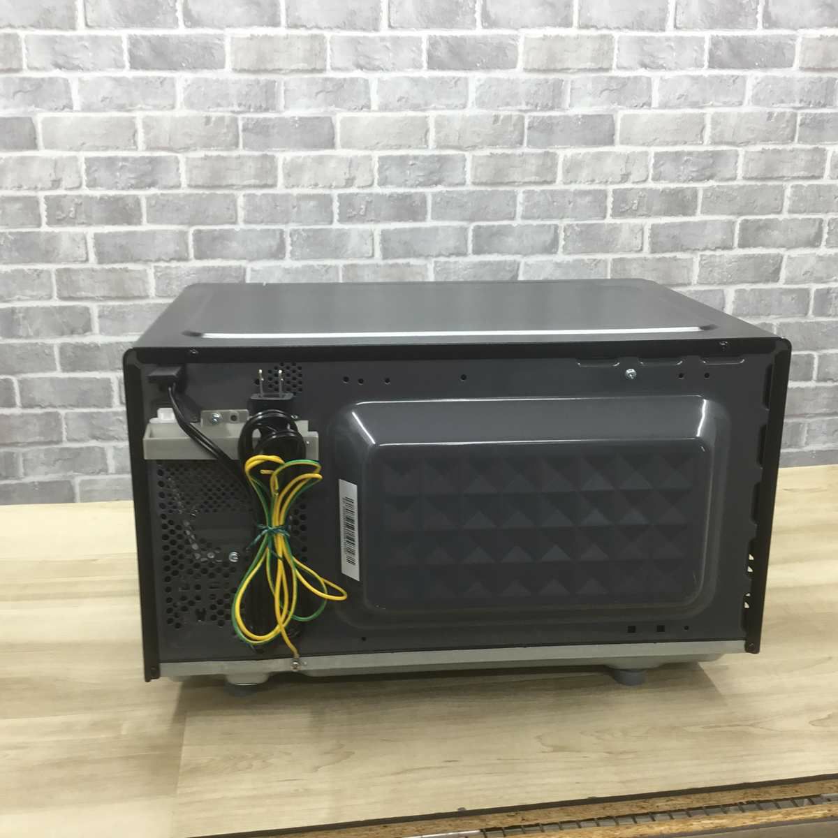 シャープ 電子レンジ 500W 18L フラット ブラック RE-TF17S-B 2019年製