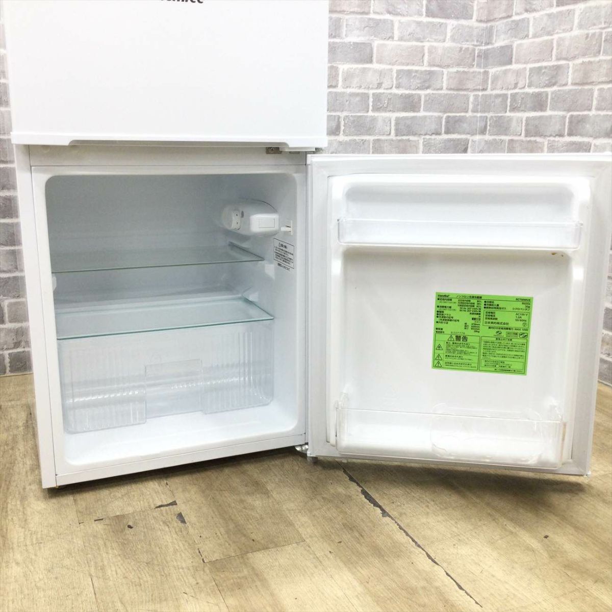 コンフィー 	冷蔵庫 2ドア 90L ホワイト RCT90WH/E 2023年製