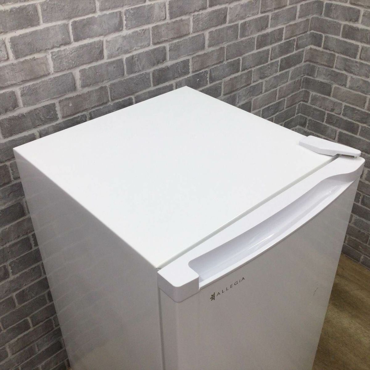 冷凍庫 1ドア 108L ALLEGiA ホワイト AR-BD116 2020年製