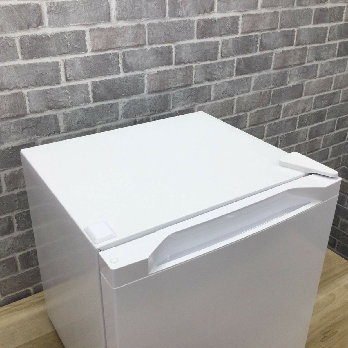 アイリスオーヤマ 	冷凍庫 1ドア 31L ホワイト PF-A31FD-W 2025年製