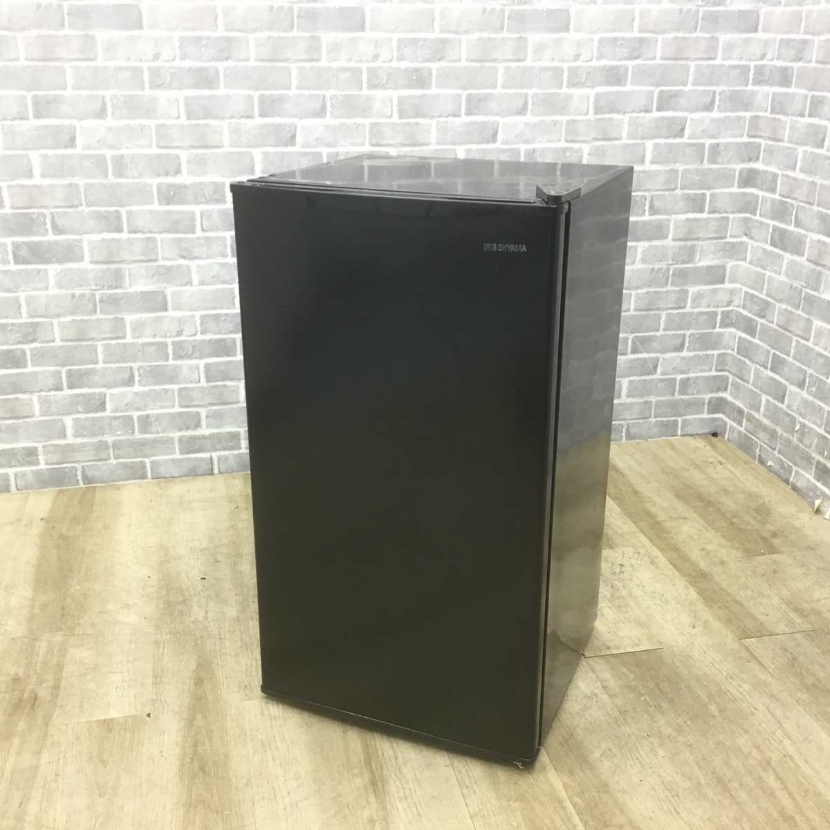 アイリスオーヤマ 冷蔵庫 1ドア 93L 右開き ブラック IRJD-9A-B 2023年製
