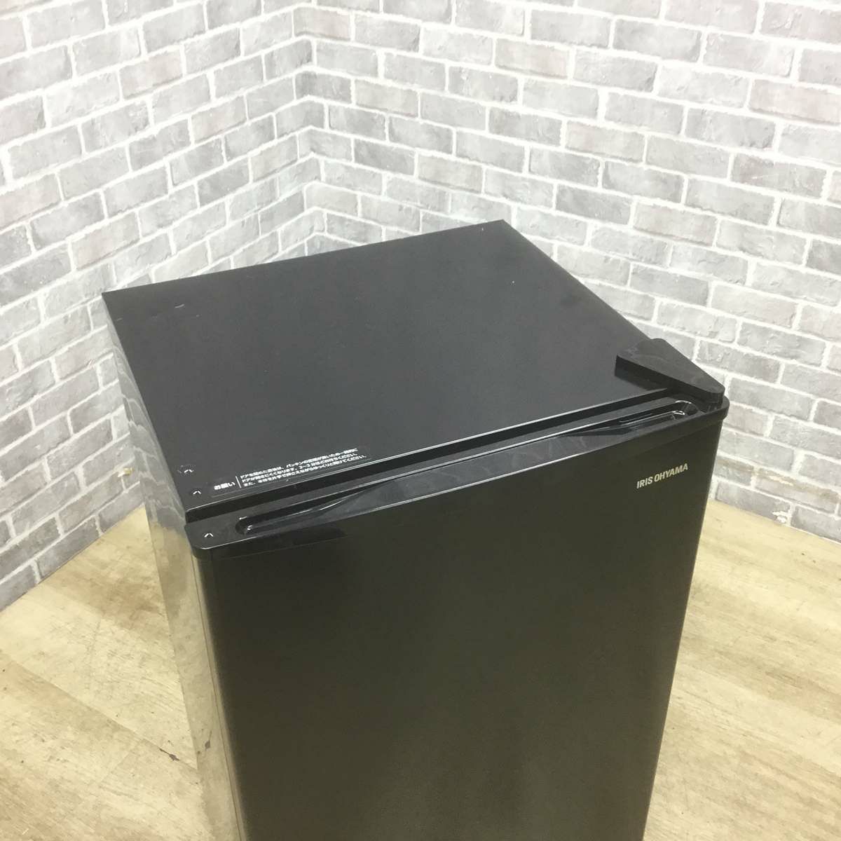 アイリスオーヤマ 冷蔵庫 1ドア 93L 右開き ブラック IRJD-9A-B 2023年製