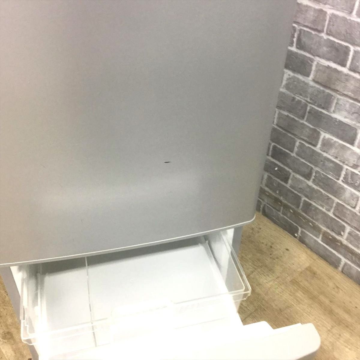 パナソニック 冷蔵庫 2ドア 138L 右開き シルバー NR-B149W-S 2017年製