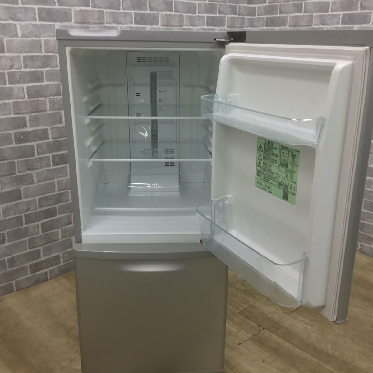 パナソニック 冷蔵庫 2ドア 138L 右開き シルバー NR-B149W-S 2017年製