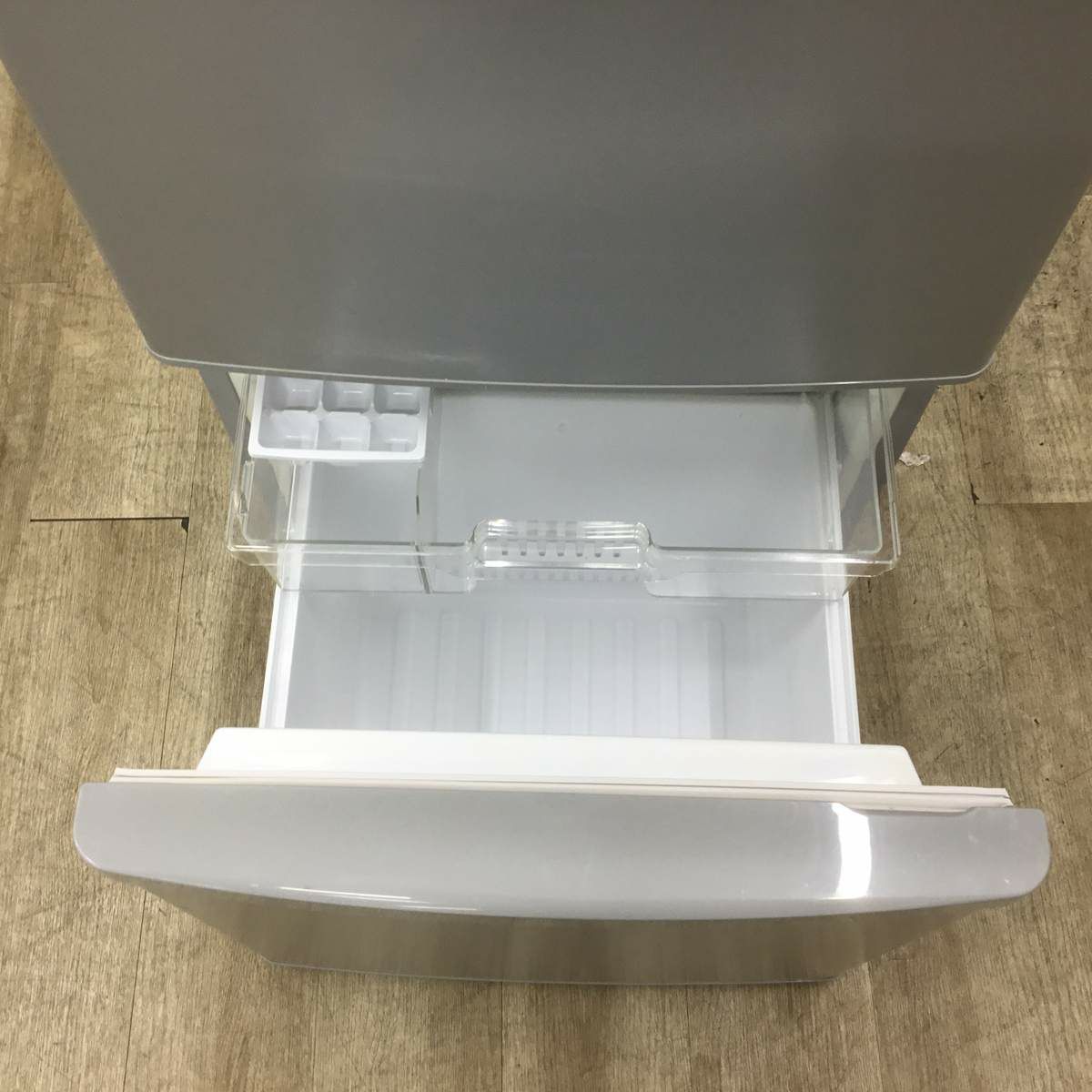 パナソニック 冷蔵庫 2ドア 138L 右開き シルバー NR-B149W-S 2017年製