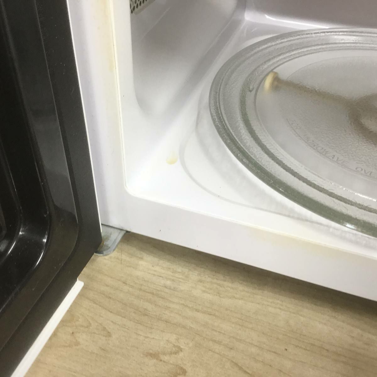 東芝 電子レンジ 700W 17L 50hz 東日本専用 ホワイト MFM-S17A-50HZ(W) 2019年製