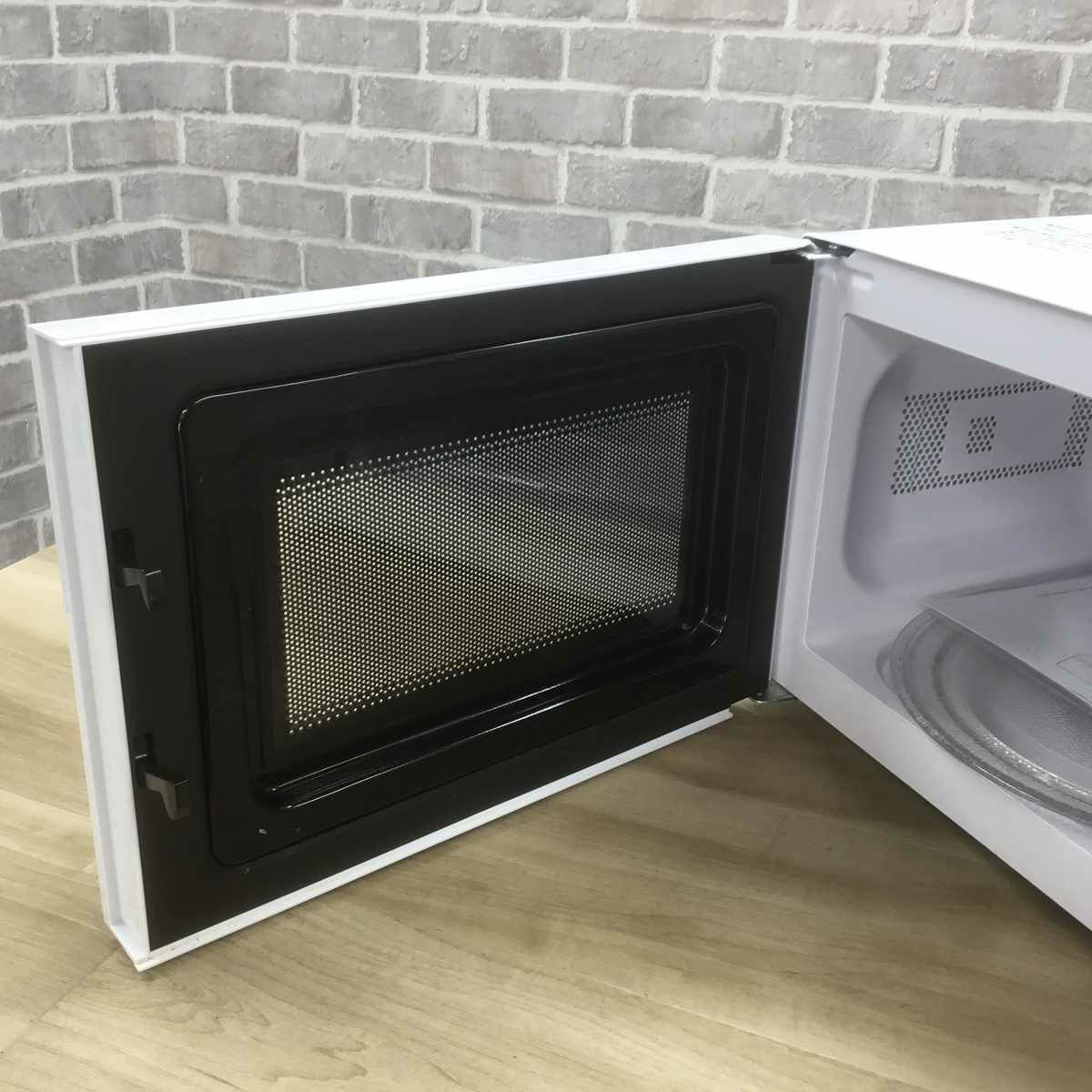 ユアサプライムス 電子レンジ 700W 17L 60hz 西日本専用 ホワイト PTY-R7016C 2024年製