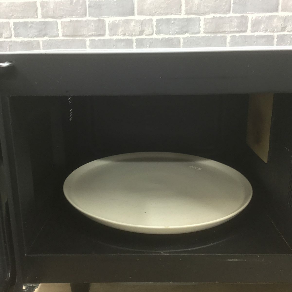 シャープ オーブンレンジ 500W 15L ホワイト RE-S5E-W 2017年製