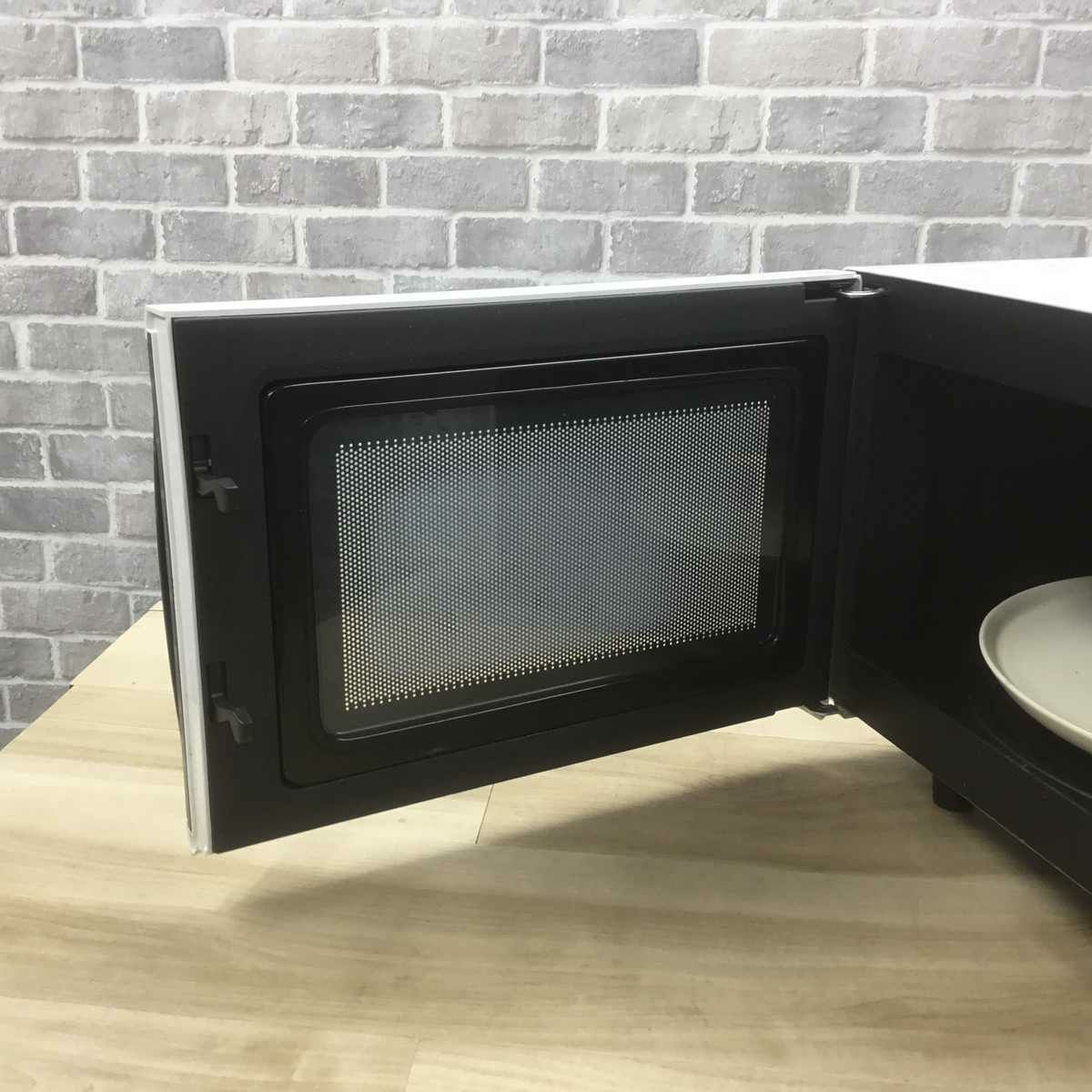 シャープ オーブンレンジ 500W 15L ホワイト RE-S5E-W 2017年製