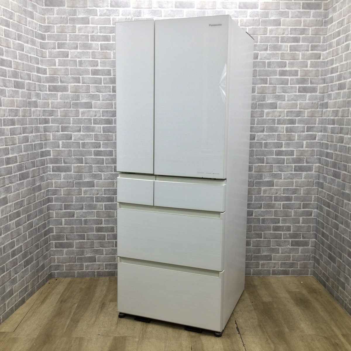 パナソニック 冷蔵庫 6ドア 600L フレンチドア ホワイト NR-F606HPX-W 2020年製
