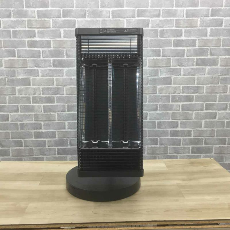 ダイキン 遠赤外線ストーブ セラムヒート ブラック ERFT11WS-H 2019年製