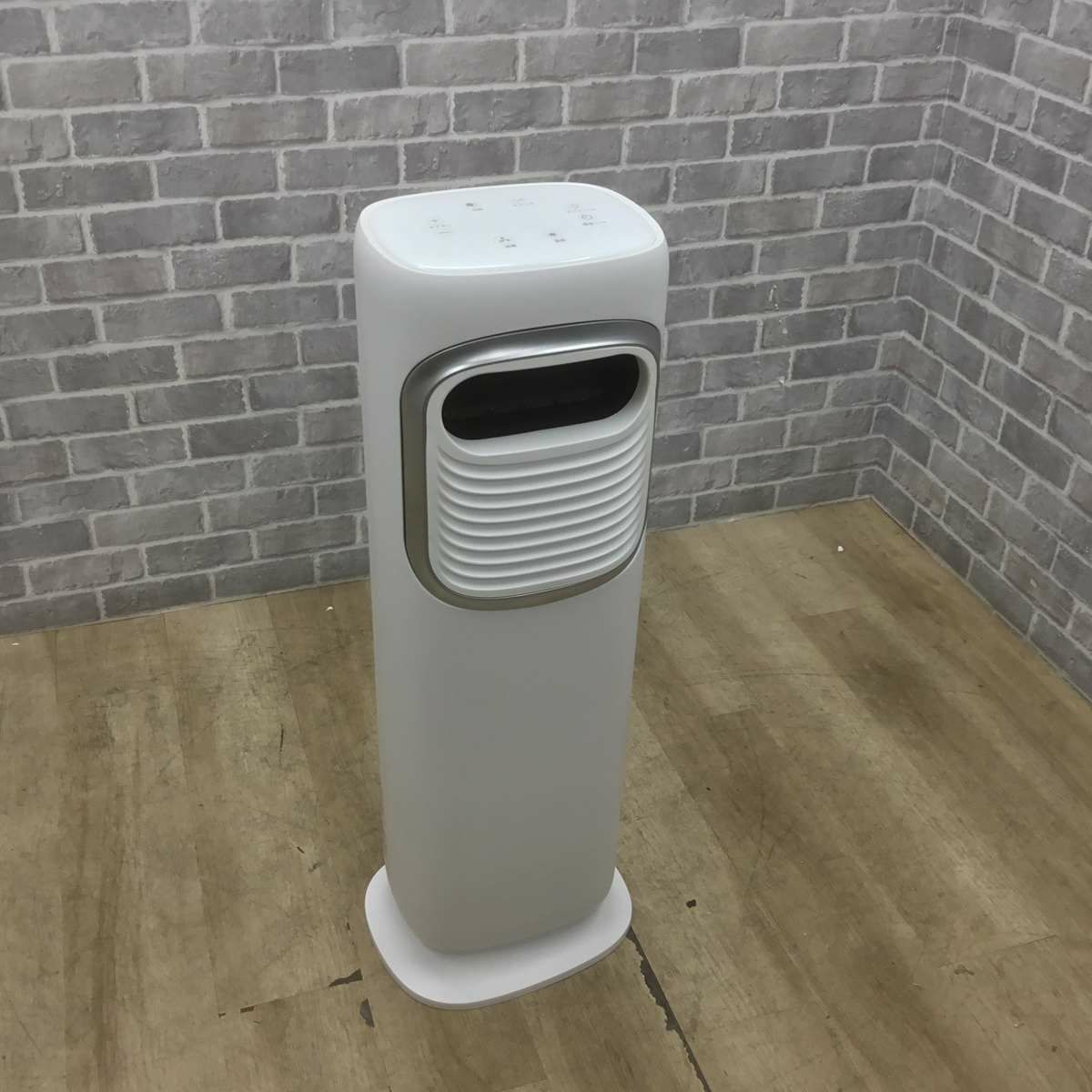 マルタカ HOT＆COOLファン ホワイト MA-874 2024年製 【保冷剤2本欠品】