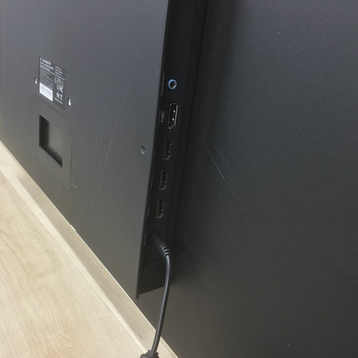 JAPANNEXT PCモニター 32インチワイド 3840x2160 ブラック JN-IPS320FLUHDR-N 2021年製 【脚欠品】