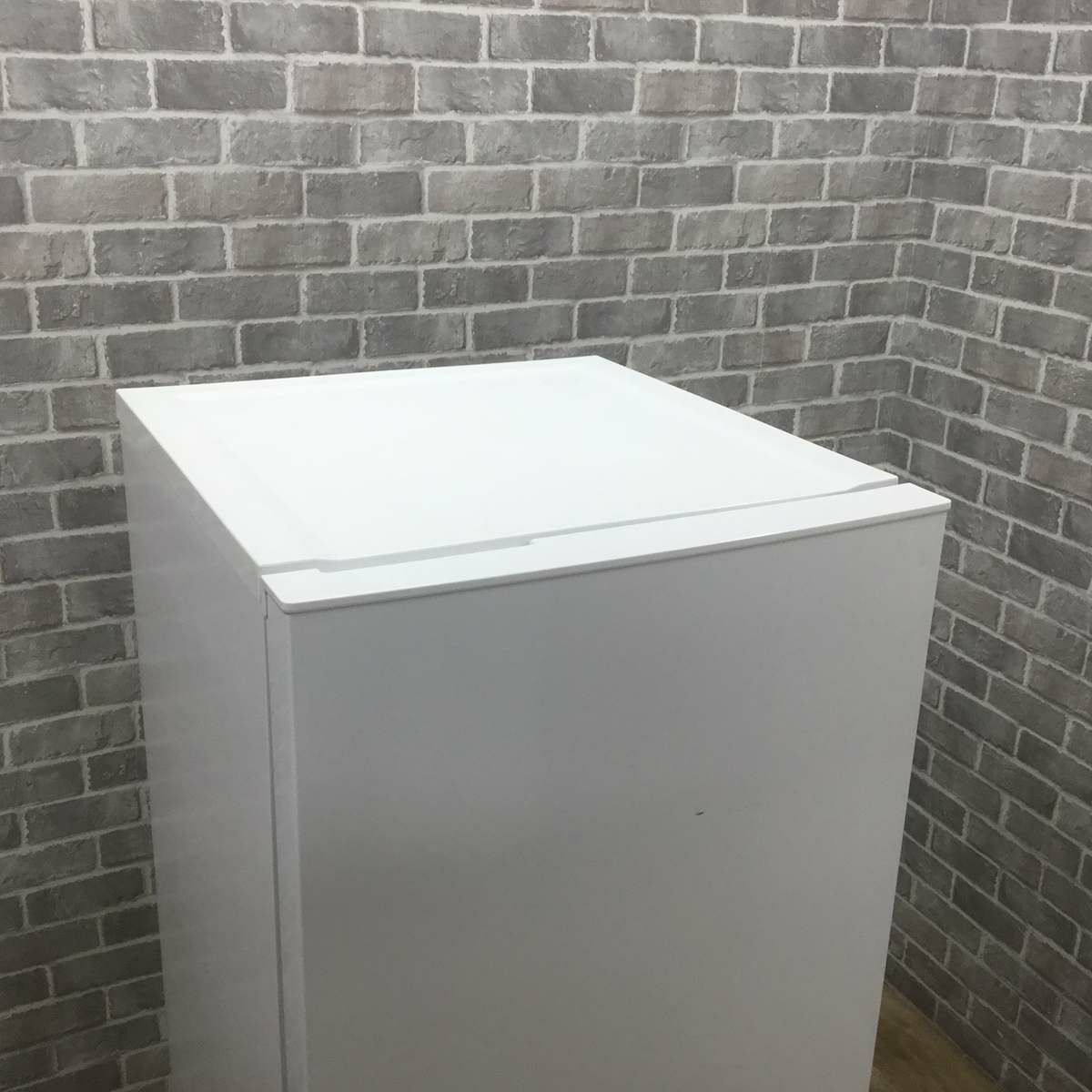 ハイアール 冷蔵庫 2ドア 140L 右開き ホワイト JR-NF140N 2022年製