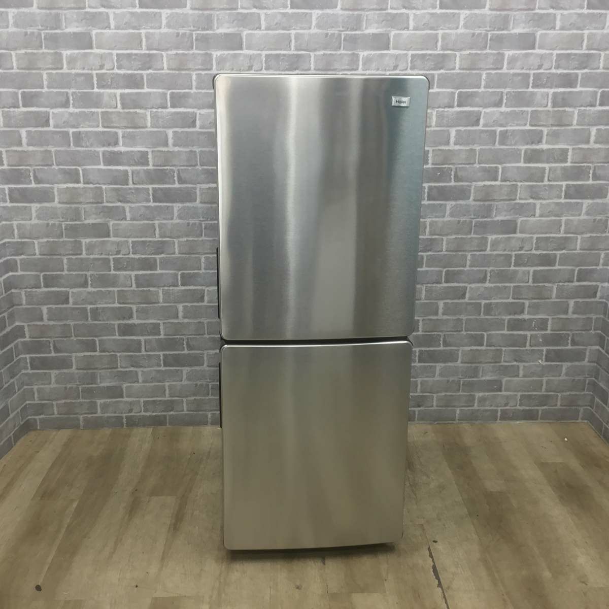 ハイアール 冷蔵庫 2ドア 148L 右開き シルバー JR-XP2NF148F 2019年製