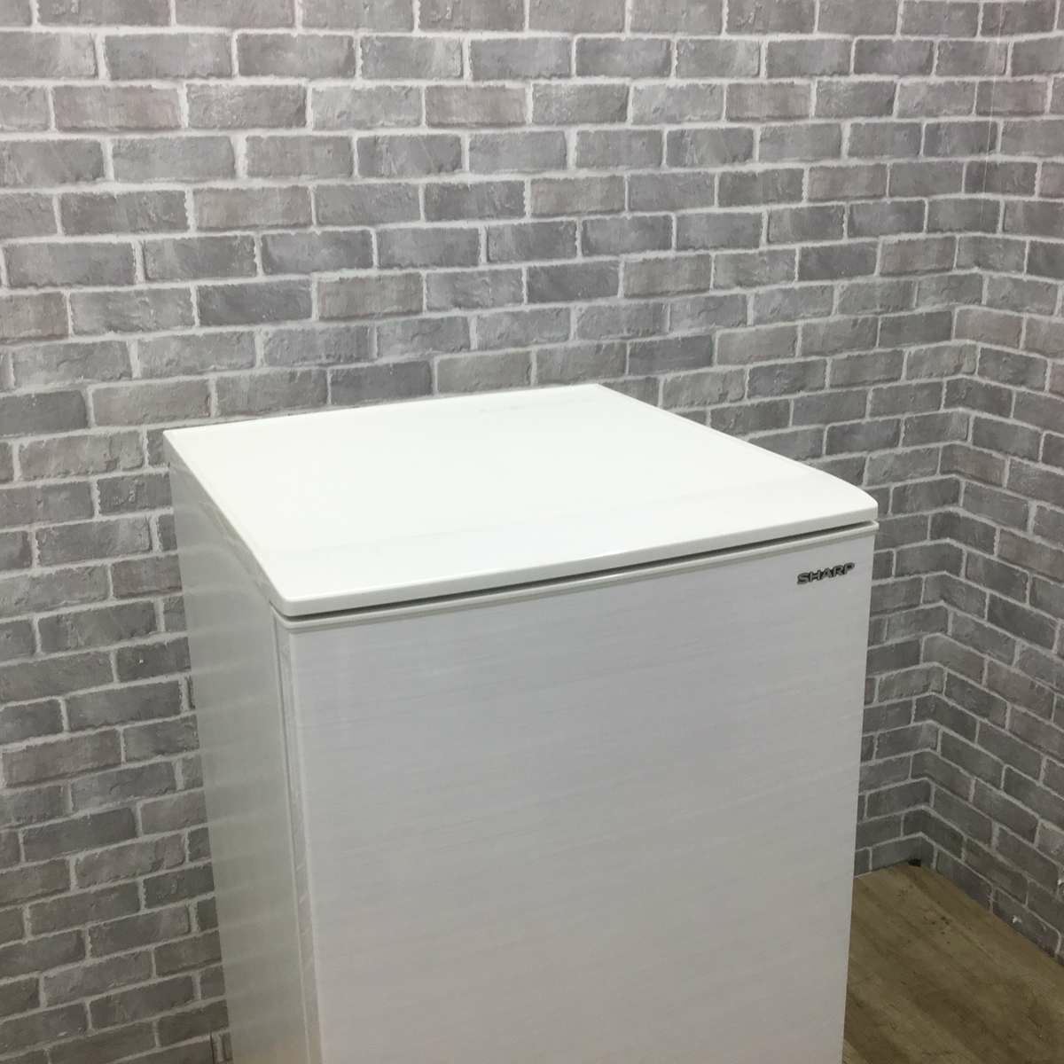 シャープ 冷蔵庫 2ドア 137L つけかえどっちもドア ホワイト SJ-D14F-W 2020年製