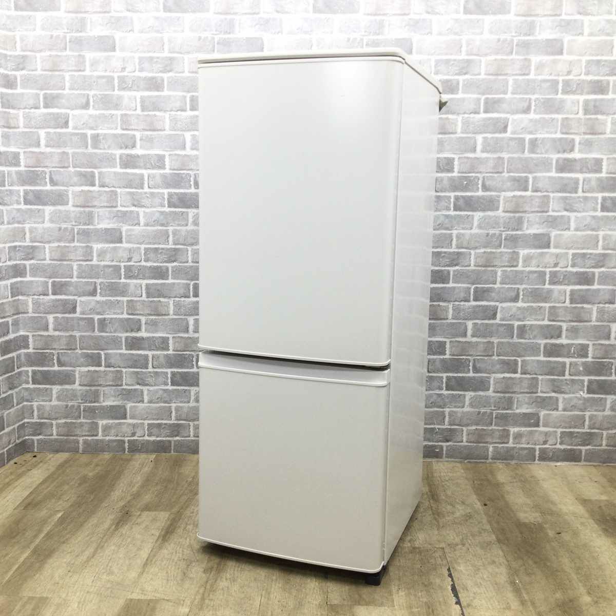 三菱電機 冷蔵庫 2ドア 146L 右開き MR-P15G-W 2022年製