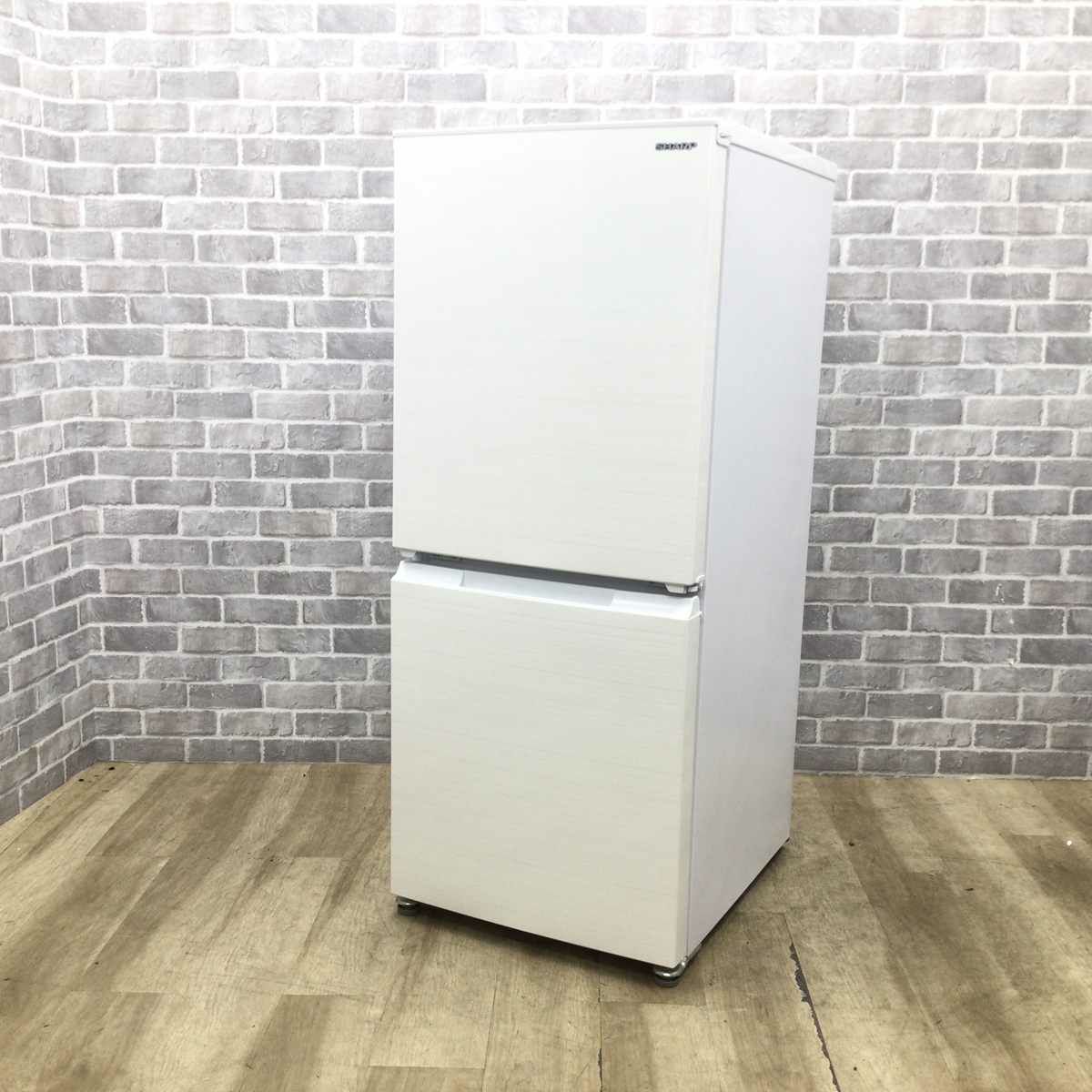シャープ 冷蔵庫 2ドア152Lどっちもドア SJ-D15H-W 2021年製