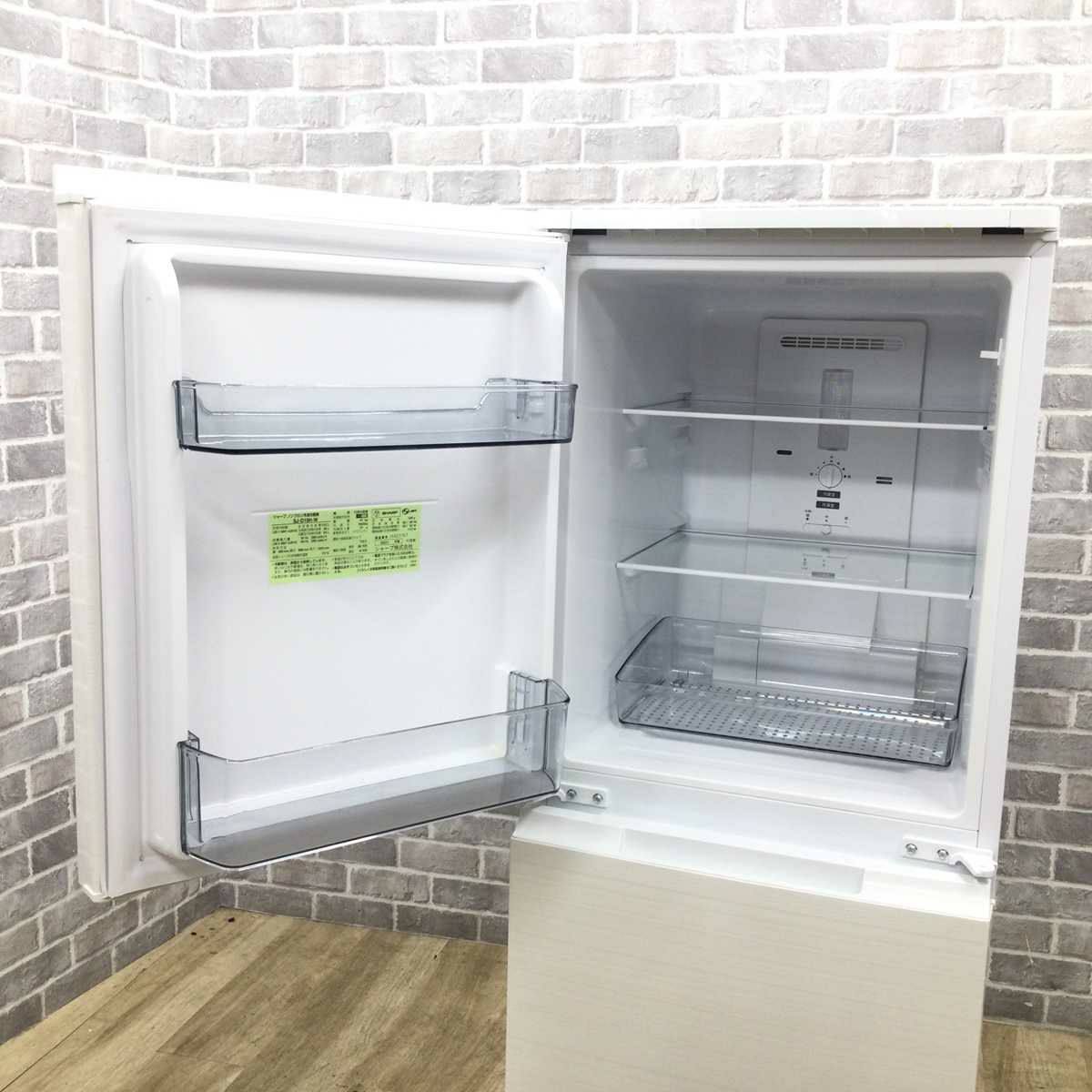 シャープ 冷蔵庫 2ドア152Lどっちもドア SJ-D15H-W 2021年製