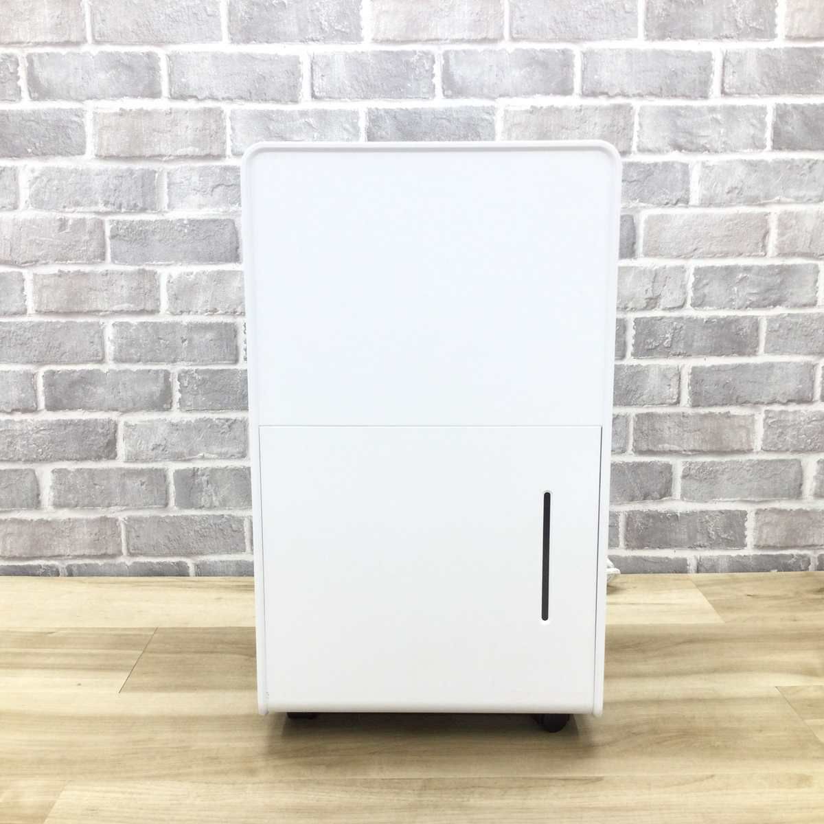 山善 コンプレッサー式 除湿器 6.0L YDC-H60(MW) 2024年製